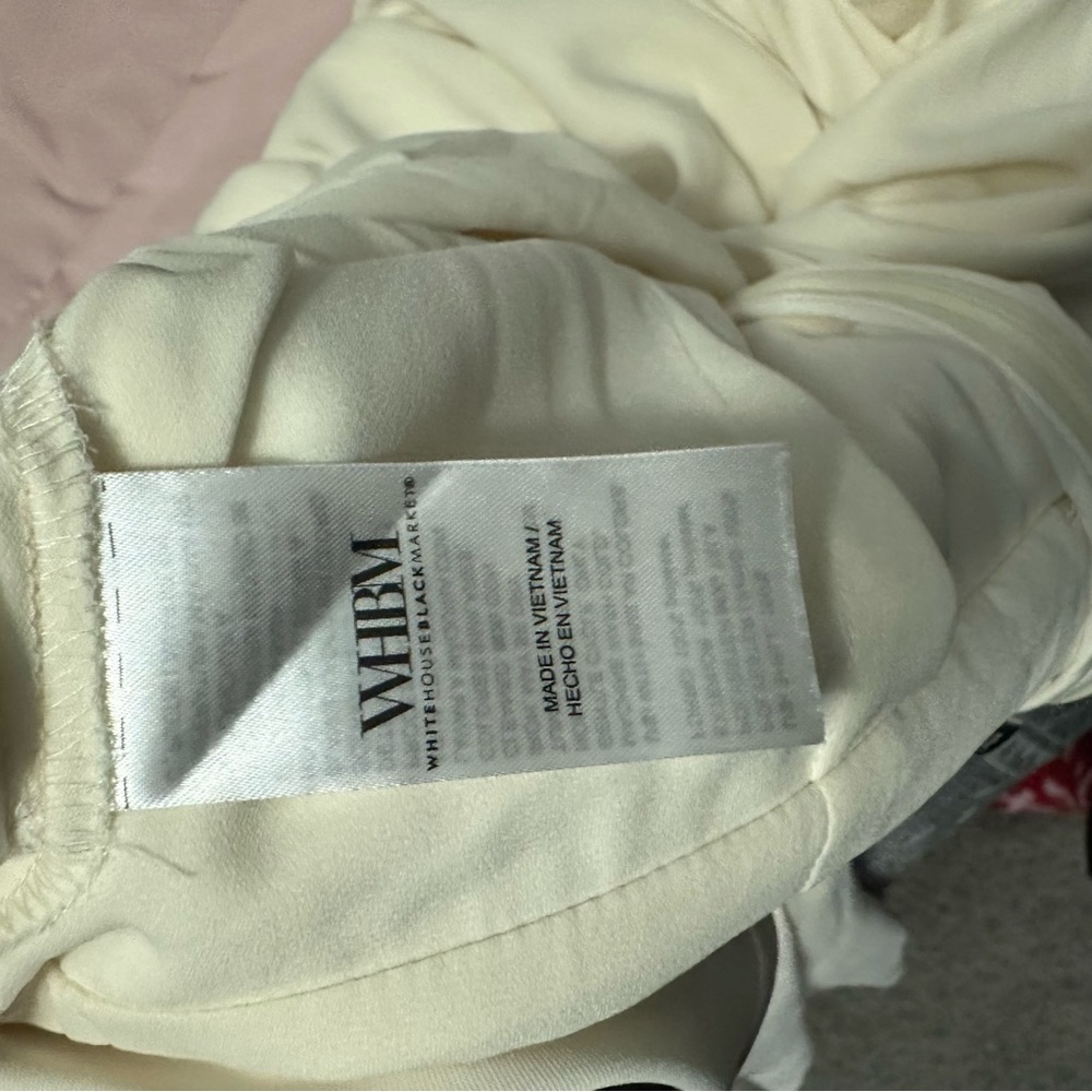 WHBM Long Sleeve Crepe Jumpsuit Ivory Wide-Leg Elegant Quiet Luxury NWT Sz 10 - Picture 11 of 13
